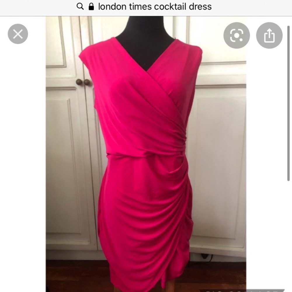 London times form fitting mini dress